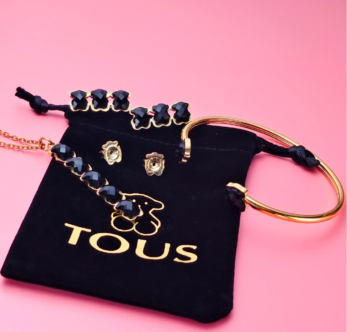 TOUS Set