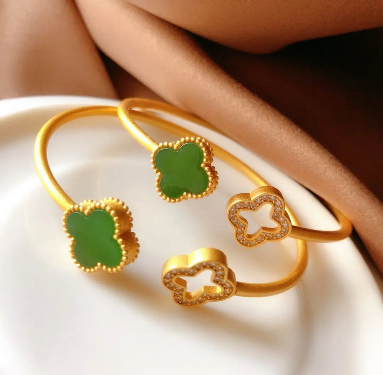 Clover Bangles