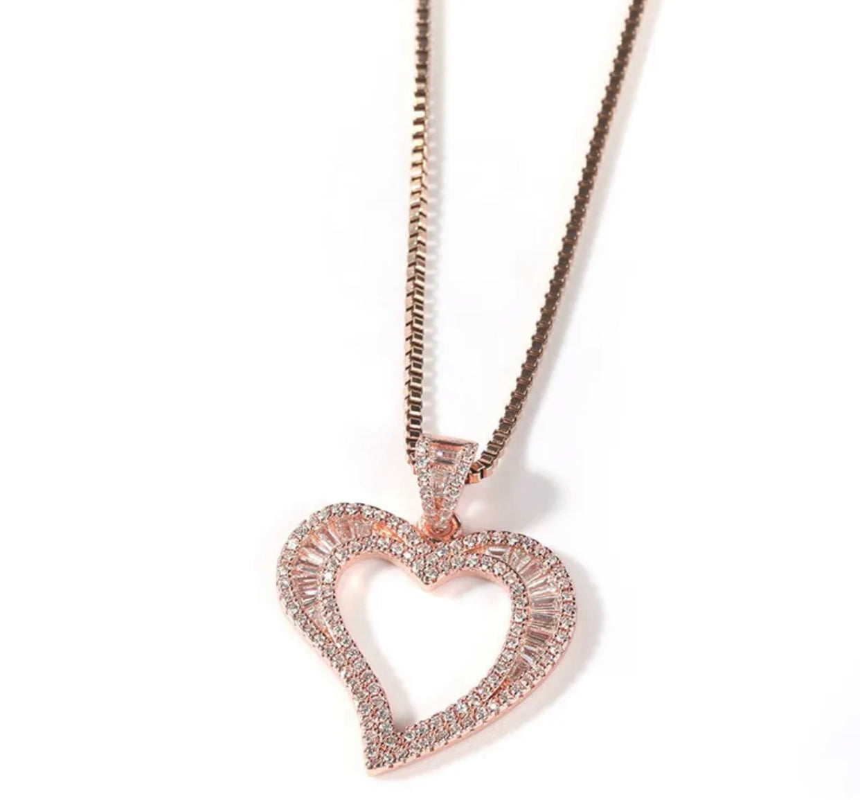 “ Heart on Ice” necklace