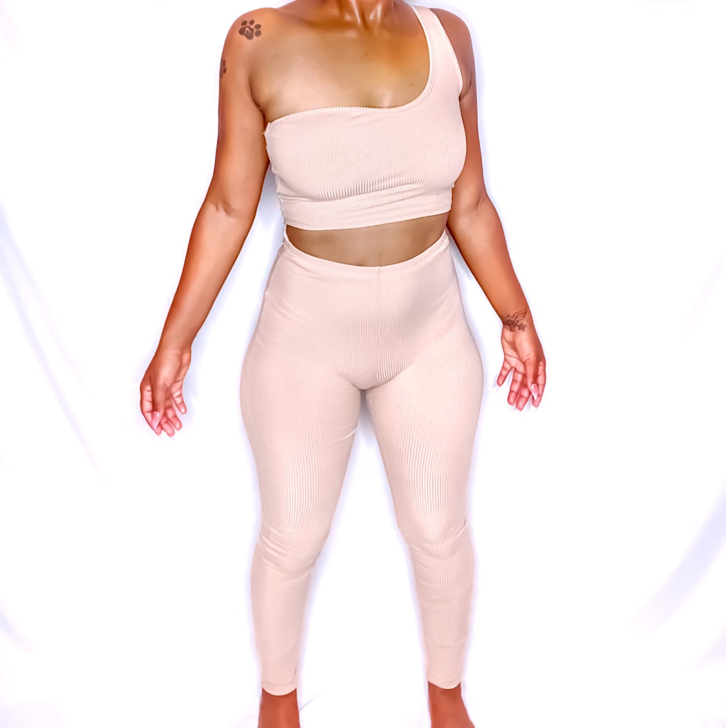 “ KIM’S CHOICE “ Cutout Jumpsuit