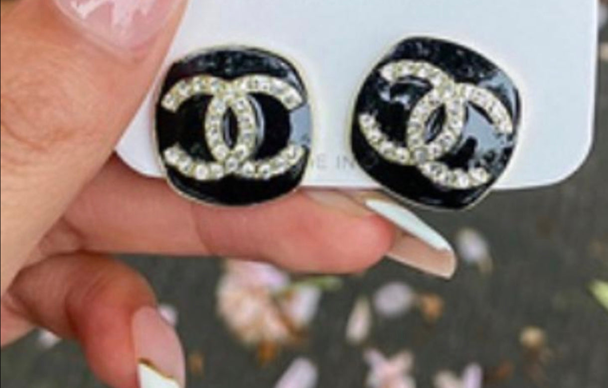 “ Elvira “ stud earrings